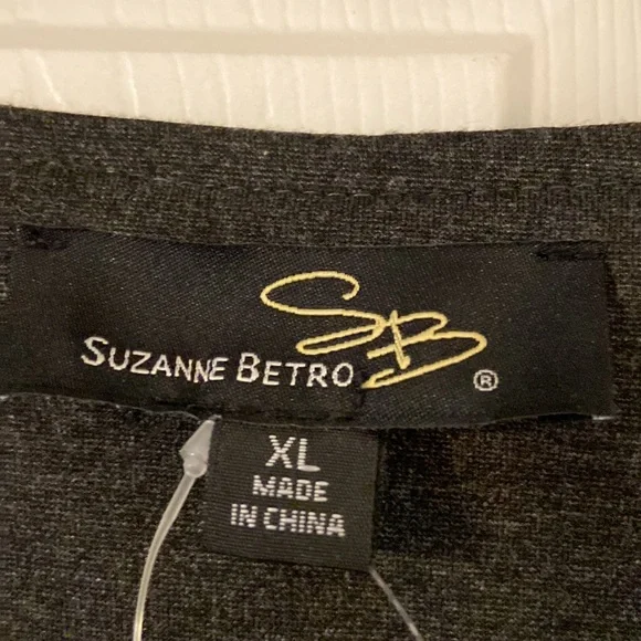 Suzanne Betro length 33” bust 42” Jacket size XL Chic Gray Flared Sleeves 20” - Picture 2 of 12